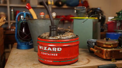 画像37170：Vintage Oil can(Wizard)/ビンテージ オイル缶 赤